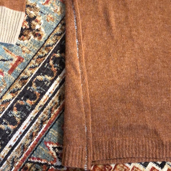 Colorblock sweater - Picture 8 of 9